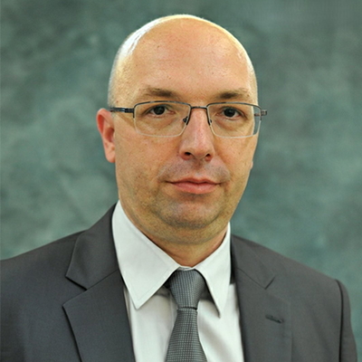 Doc. dr Dejan Savić